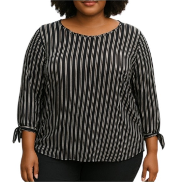 Max Studio Striped Tunic Top Black White Tied Sleeve Cuffs Stretch Plus Size 2X - Picture 1 of 12
